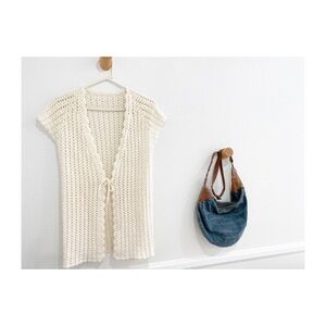 💫 🌿Boho off-white knit vest ⭐️🌸🌟